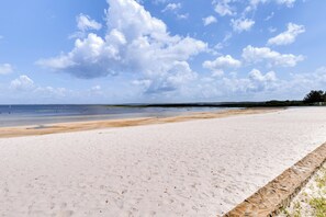 Casa (2 Bedrooms) | Interior