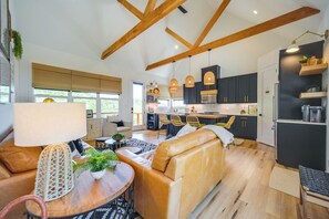 平房 (3 Bedrooms) | 住宿內部