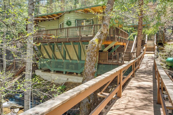 House (3 Bedrooms) | Front of property - Creekside Cabin By Calaveras Big Trees State Park (Arnold)