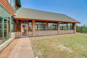 Apartment (0 Bedroom) | Interior