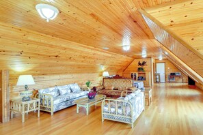 Apartment (0 Bedroom) | Interior