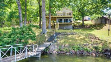 Rumah (2 Bedrooms) | Interior