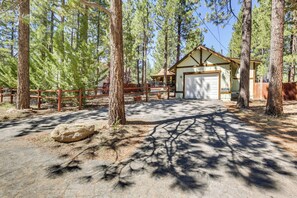 House (3 Bedrooms) | Interior - Central Big Bear Lake Retreat w/ Private Hot Tub! (Big Bear Lake)