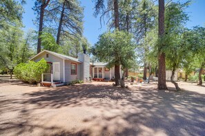 House (1 Bedroom) | Interior - Payson Vacation Rental Cabin w/ Grill + Fire Pit! (Payson)