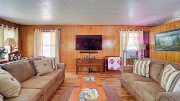 House (1 Bedroom) | Interior