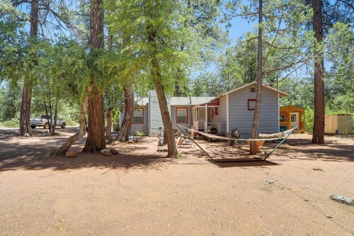 Payson Vacation Rental Cabin w/ Grill + Fire Pit!