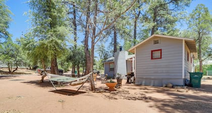 Payson Vacation Rental Cabin w/ Grill + Fire Pit!