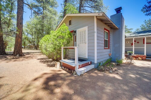 Payson Vacation Rental Cabin w/ Grill + Fire Pit!