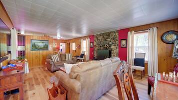 Rumah (1 Bedroom) | Interior