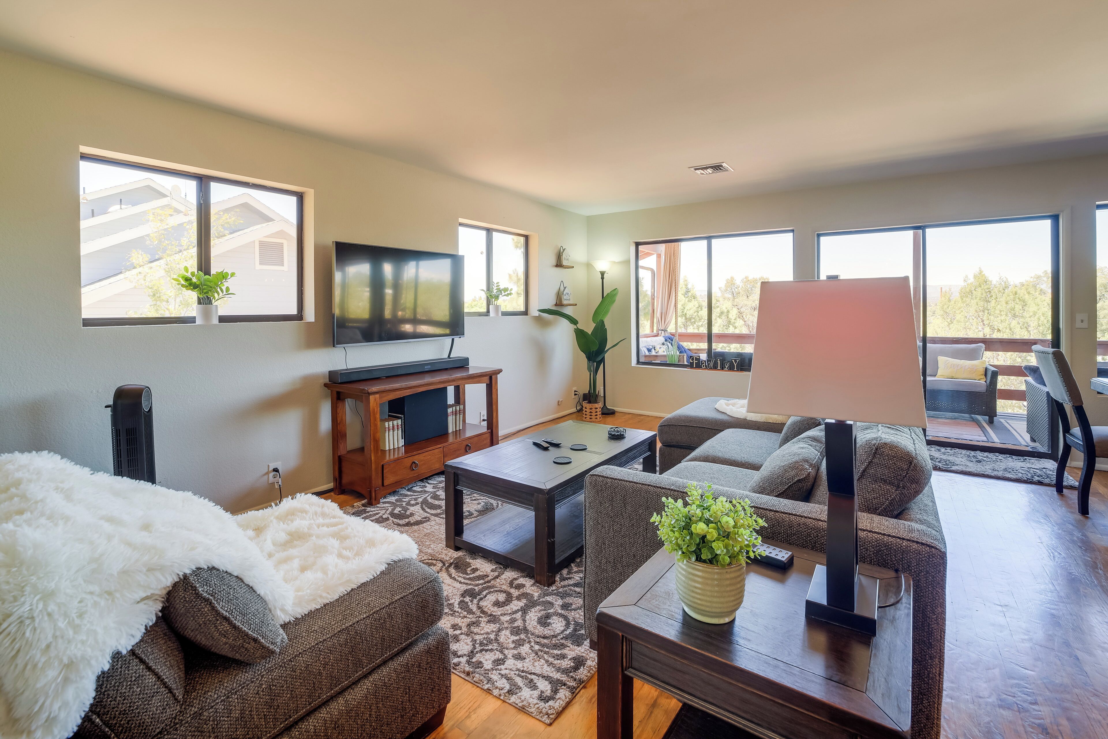 Nhà (3 Bedrooms) | Nội thất