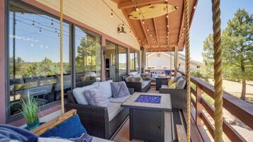 House (3 Bedrooms) | Front of property