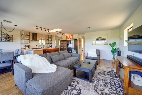 Hot Tub & Mountain Views: Payson Vacation Rental