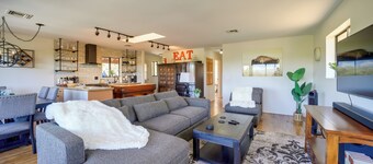 Hot Tub & Mountain Views: Payson Vacation Rental