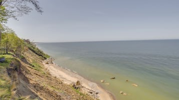 Cottage (2 Bedrooms) | Interior