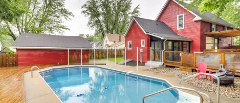 House (4 Bedrooms) | Front of property