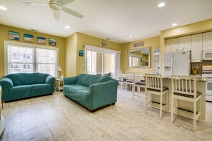 テレビ、暖炉、テレビゲーム機