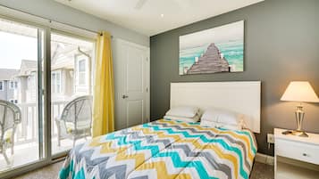 Apartment (3 Bedrooms) | 3 bedrooms, laptop workspace, free cribs/infant beds