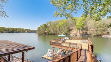 House (4 Bedrooms) | Front of property