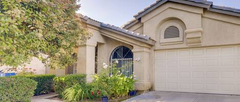 House (5 Bedrooms) | Interior