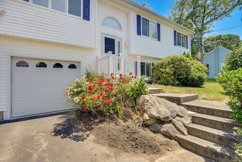 Narragansett Vacation Rental Near River & Beach!