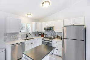 House (3 Bedrooms) | Interior - Narragansett Vacation Rental Near River & Beach! (Narragansett)