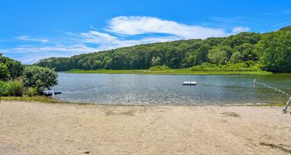 Narragansett Vacation Rental Near River & Beach!