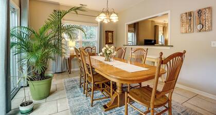 Charming Wilmington Home w/ Patio ~ 7 Mi to Beach!