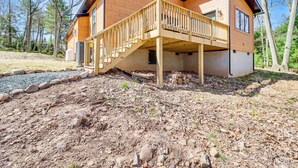 House (3 Bedrooms) | Interior - Walk to Water Park: Split-rock Resort Home w/ Deck (Lake Harmony)