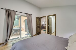 Nhà (3 Bedrooms) | Nội thất