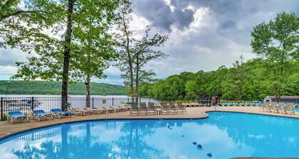 Deck & Pool Access: Lake Harmony Home!