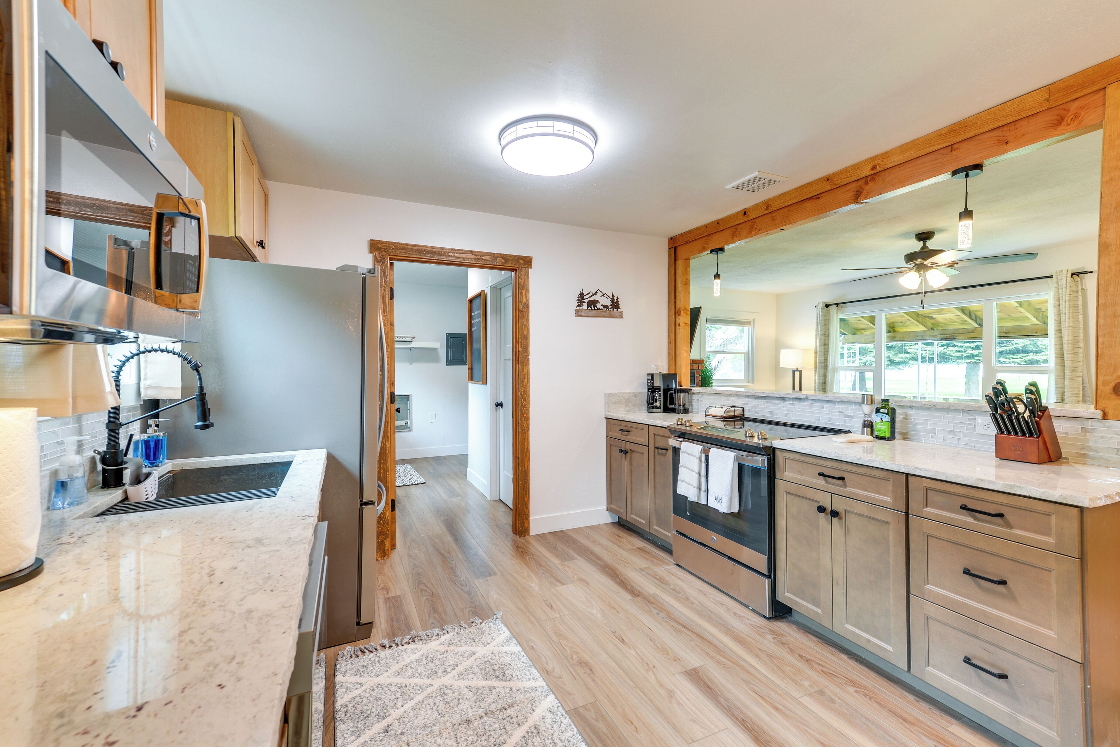 House (3 Bedrooms) | Interior