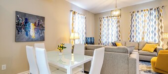 Wilmington Getaway Near Riverwalk + Downtown!