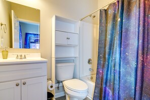 Huis (2 Bedrooms) | Badkamer | Een douche