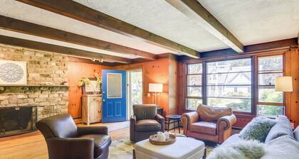 Home in Narragansett w/ Beach Access!
