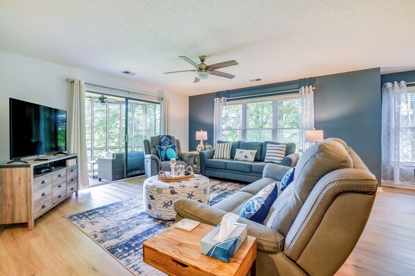 Apartment (2 Bedrooms) | Interior - Sunset Beach Condo: Ideal Golfing Getaway! (Sunset Beach)