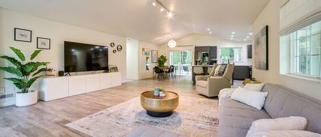 House (3 Bedrooms) | Front of property