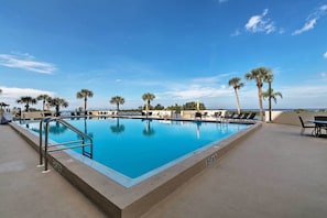 Apartment (1 Bedroom) | Interior - Waterfront Hudson Condo w/ Pool & Beach Access (Hudson)