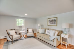 House (4 Bedrooms) | Interior - Middletown Vacation Rental: 2 Mi to Beach! (Middletown)