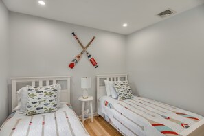 Rumah (4 Bedrooms) | Interior