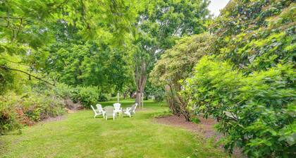 Middletown Vacation Rental: 2 Mi to Beach!