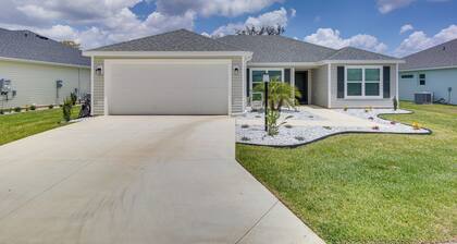 Pool Access: Sleek Home in The Villages w/ Lanai
