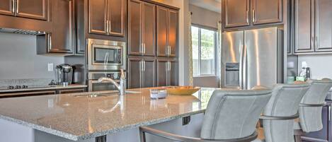 House (4 Bedrooms) | Interior
