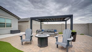 Talo (4 Bedrooms) | Sisätilat