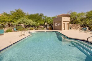 Apartment (2 Bedrooms) | Interior - Oro Valley Condo w/ Desert & Mountain Views! (Oro Valley)