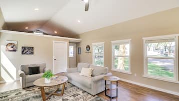 House (1 Bedroom) | Interior