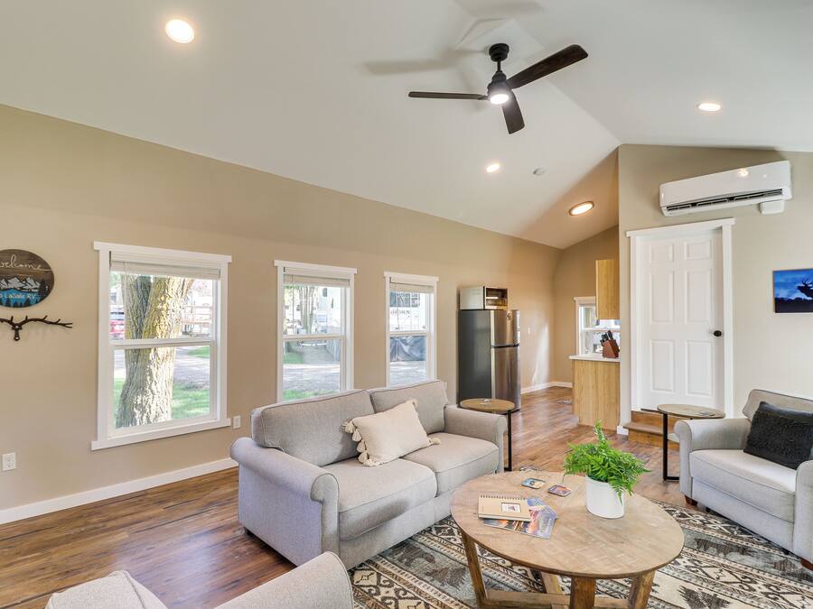 House (1 Bedroom) | Interior