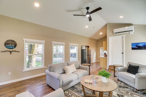 20 Mi to Glacier Natl Park: Pet-friendly Cabin