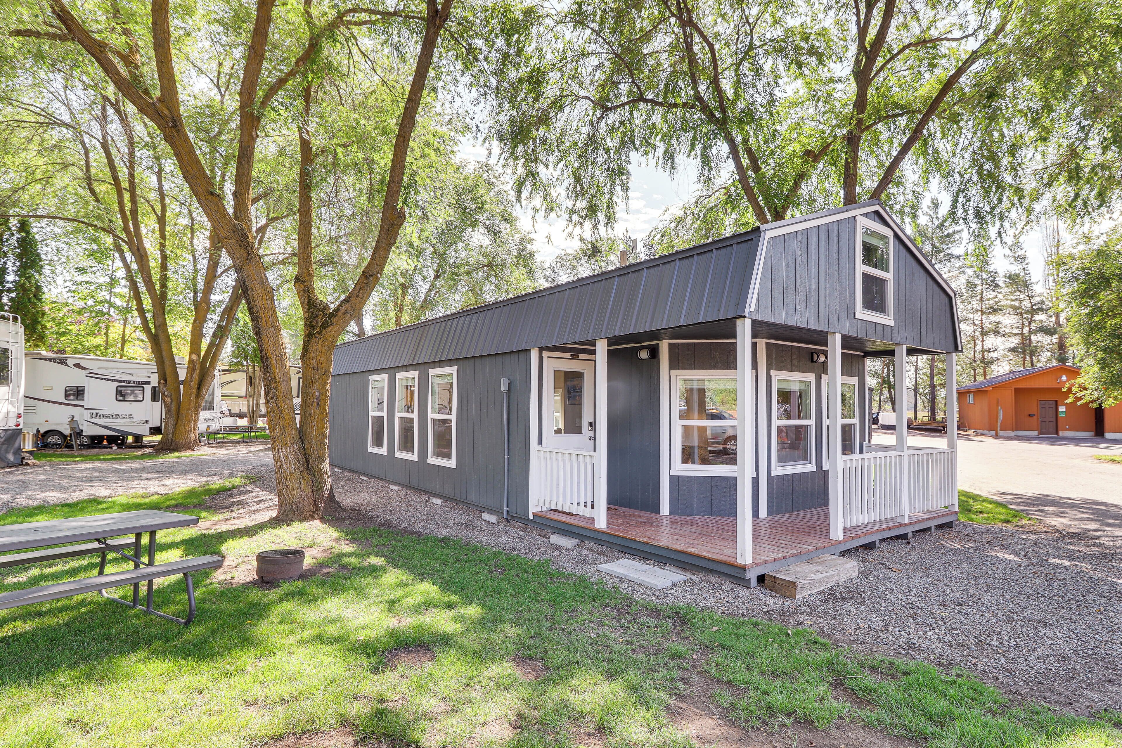 House (1 Bedroom) | Interior