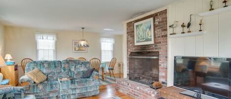 House (3 Bedrooms) | Front of property
