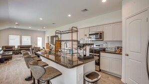 Unclassified image, 5 of 29, button - Bright Spring Vacation Rental w/ Yard & Patio! (Spring)